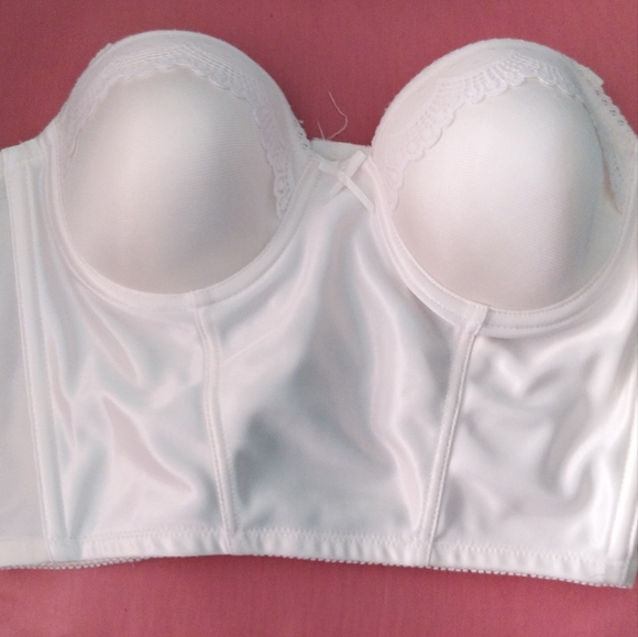 Elegant White Lace Trim Bra - Picture 7 of 7